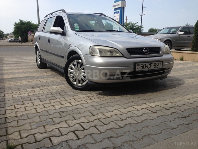 Opel Astra 1999, 303,085 km - 1.6 l - Quba