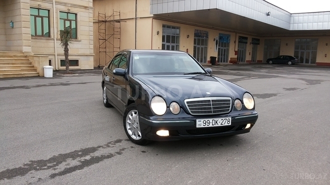 Mercedes E 270 2001, 250,000 km - 2.7 л - İmişli