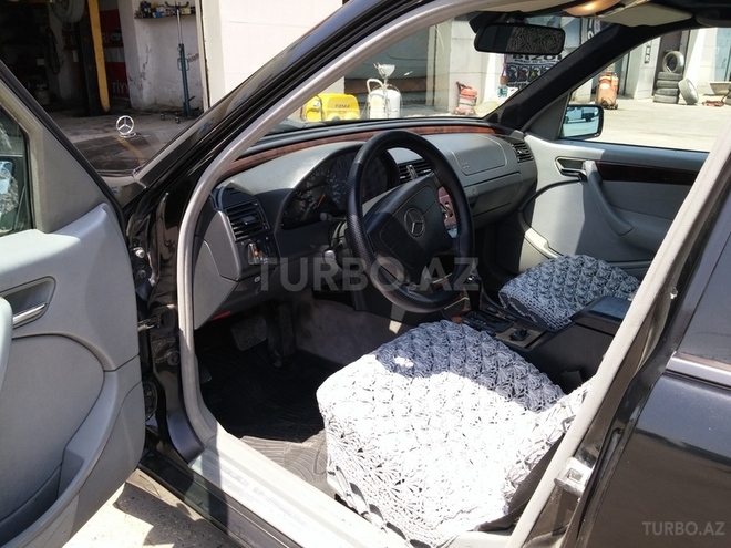 Mercedes C 220 1997, 278 km - 2.2 л - Sumqayıt