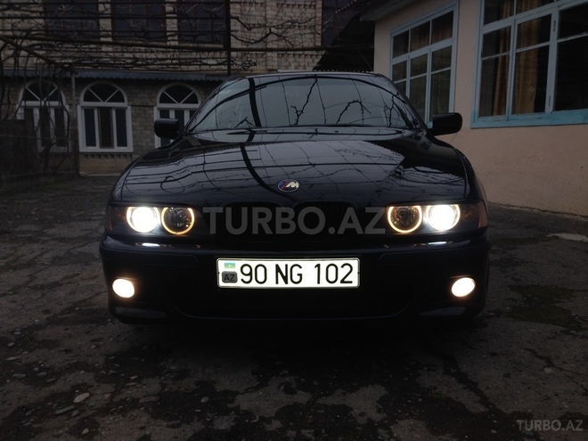 BMW 528 2000, 240,000 km - 2.8 l - Bakı