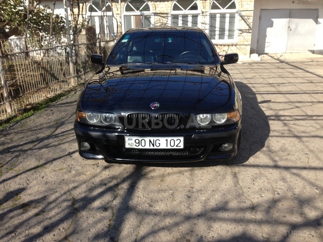 BMW 528 2000, 240,000 km - 2.8 l - Bakı