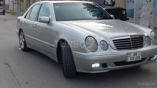 Mercedes E 320 2000, 163,000 km - 3.2 l - Bakı