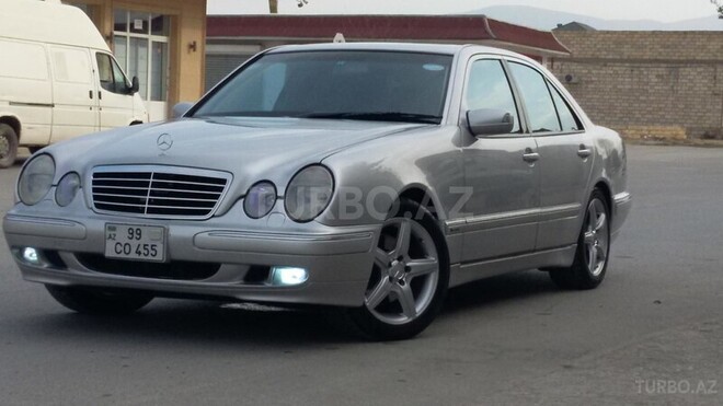 Mercedes E 320 2000, 163,000 km - 3.2 l - Bakı