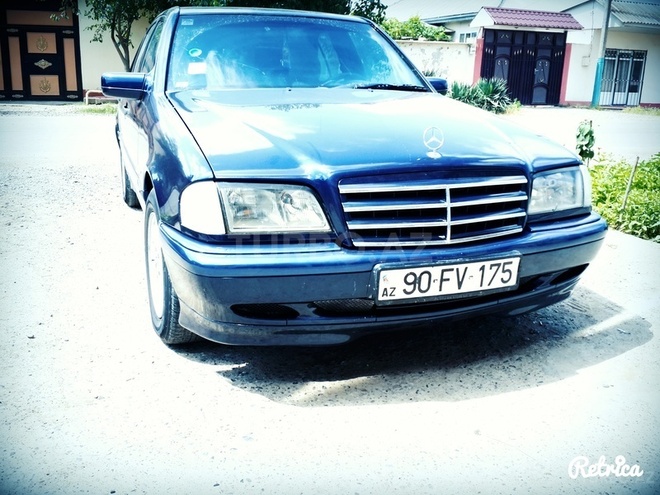 Mercedes C 180 1997, 300,000 km - 1.8 л - Bakı