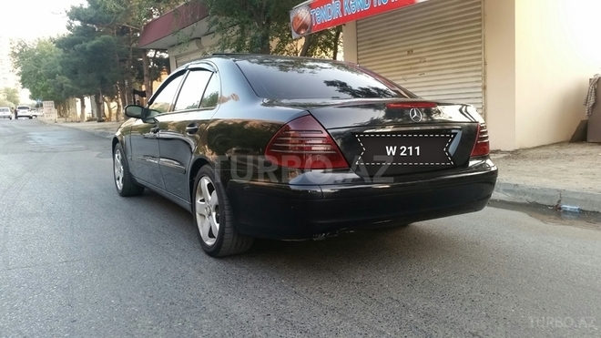 Mercedes E 220 2002, 245,555 km - 2.2 l - Bakı