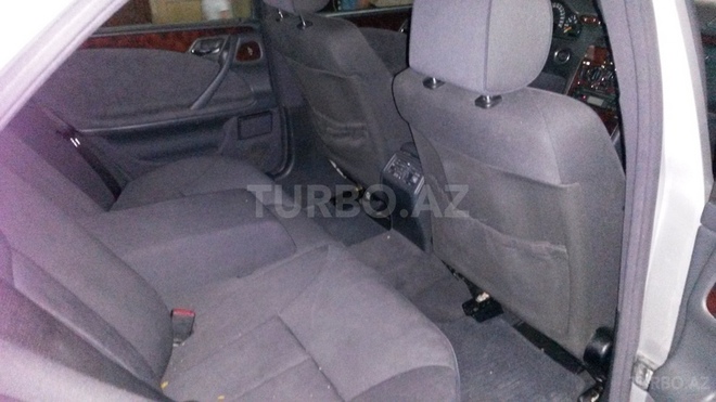 Mercedes E 200 2000, 25,000 km - 2.0 l - Kürdəmir