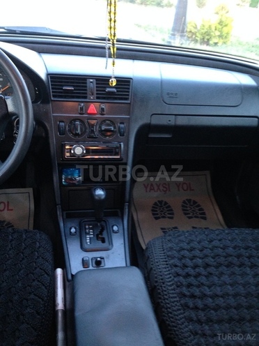 Mercedes C 180 1997, 423,000 km - 1.8 l - Bakı