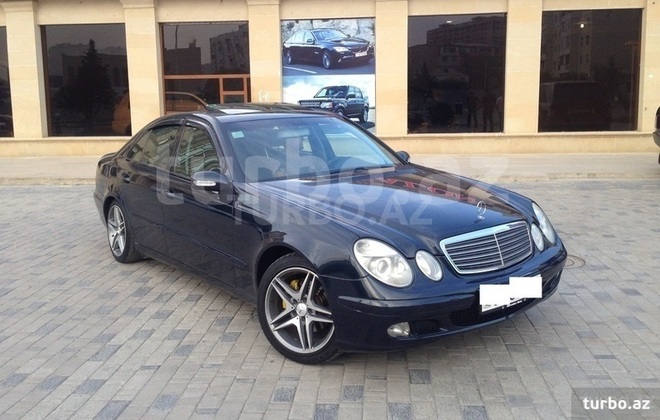Mercedes E 220 2002, 200,000 km - 2.2 л - Bakı