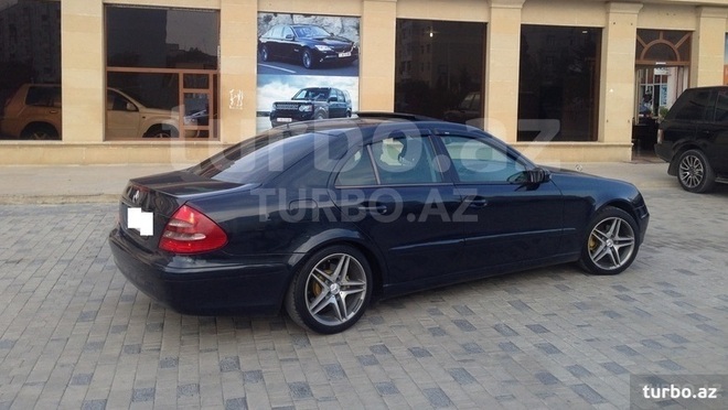 Mercedes E 220 2002, 200,000 km - 2.2 л - Bakı