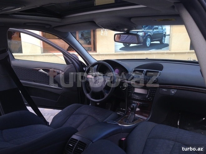 Mercedes E 220 2002, 200,000 km - 2.2 л - Bakı