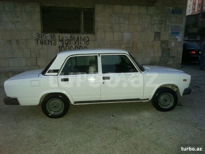 LADA (VAZ) 2107 2005, 99,000 km - 1.6 л - Bakı