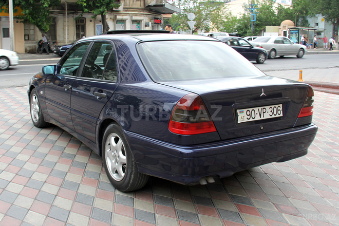Mercedes C 180 1998, 238,000 km - 1.8 l - Bakı