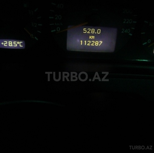 Mercedes E 220 2000, 112,287 km - 2.2 l - Bakı