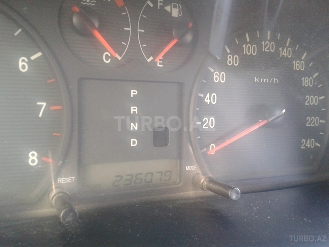 Hyundai Sonata 2003, 236,200 km - 2.0 l - Bakı