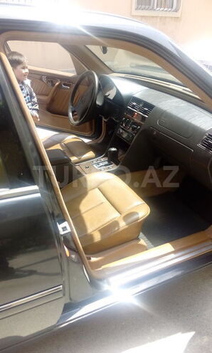 Mercedes C 220 1994, 270,000 km - 2.2 l - Bakı