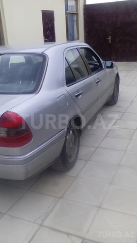 Mercedes C 220 1994, 410,000 km - 2.2 l - Bakı