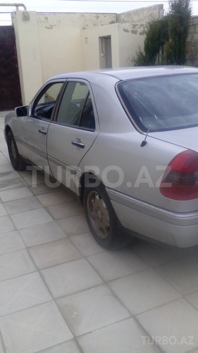 Mercedes C 220 1994, 410,000 km - 2.2 l - Bakı