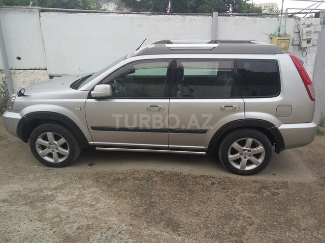 Nissan X-Trail 2005, 135,000 km - 2.0 л - Bakı