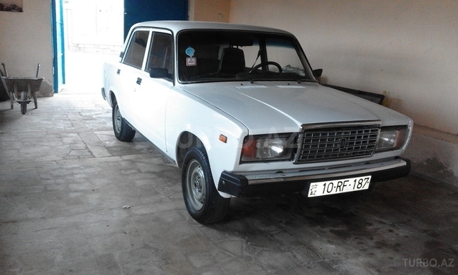 LADA (VAZ) 2107 2006, 123,000 km - 1.6 l - Bakı