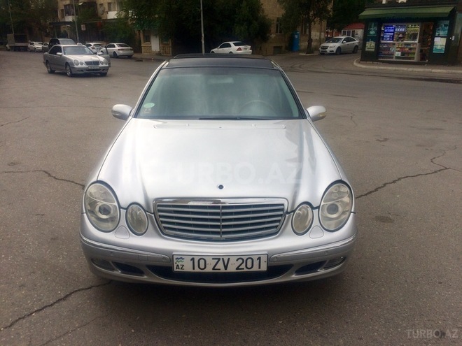 Mercedes E 200 2002, 250,000 km - 2.0 л - Bakı