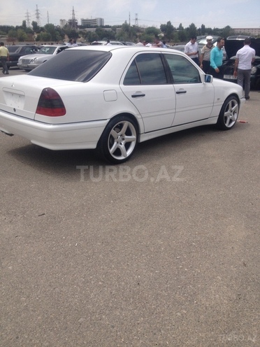 Mercedes C 240 1999, 128,000 km - 2.4 л - Bakı