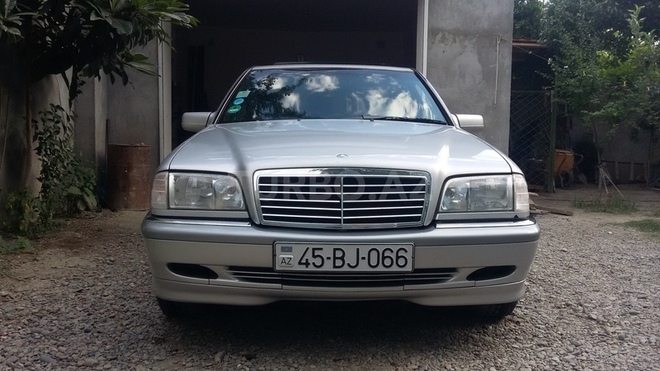 Mercedes C 180 1999, 233,000 km - 1.8 л - Mingəçevir