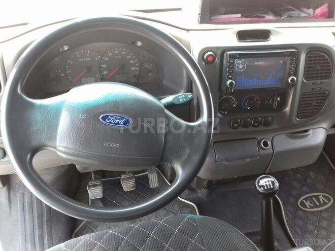 Ford Transit 2004, 319,000 km - 2.5 л - Astara