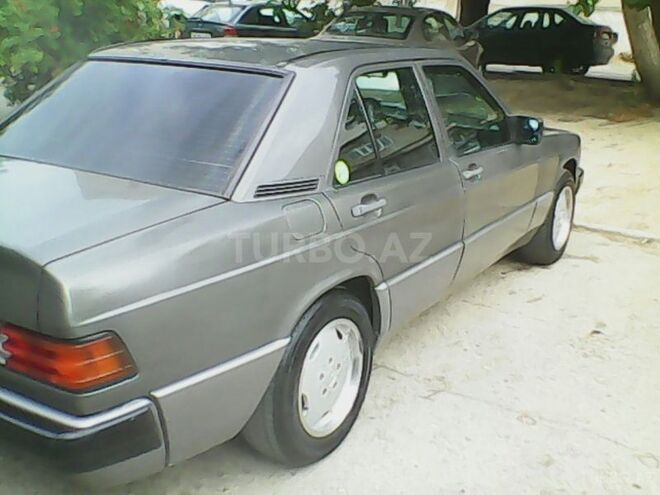 Mercedes 190 1990, 393,000 km - 2.0 l - Bakı