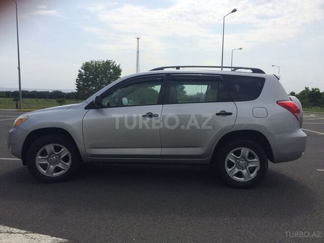 Toyota RAV4 2008, 98,000 km - 2.4 l - Zaqatala