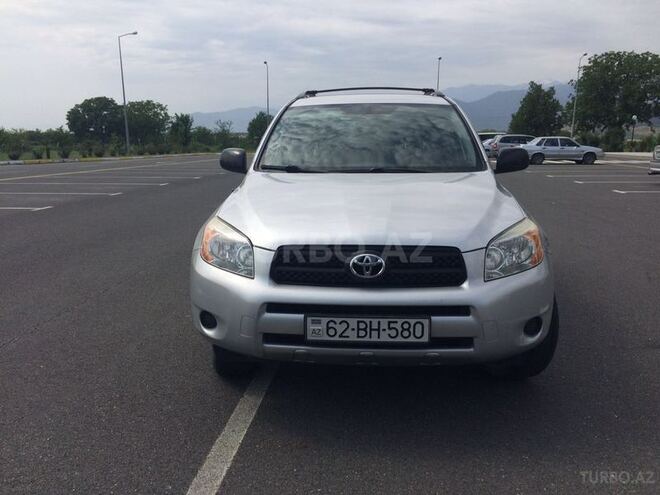 Toyota RAV4 2008, 98,000 km - 2.4 l - Zaqatala