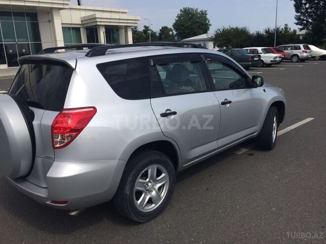 Toyota RAV4 2008, 98,000 km - 2.4 l - Zaqatala