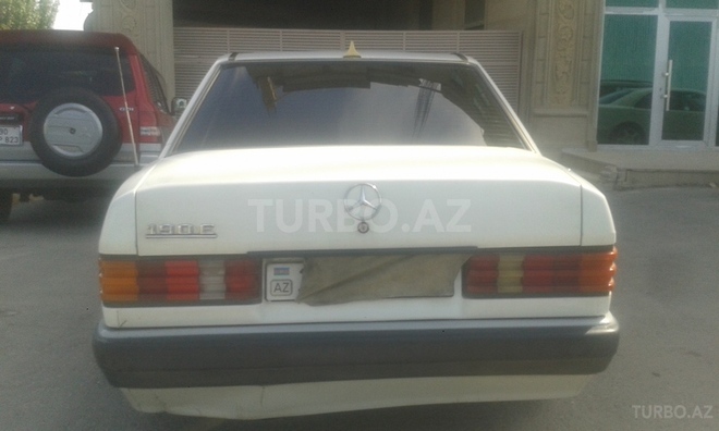 Mercedes 190 1990, 331,000 km - 2.0 l - Bakı