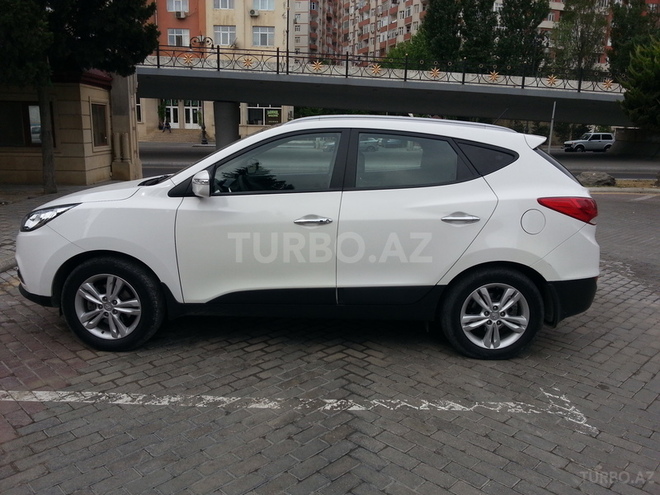 Hyundai ix35 2014, 42,000 km - 2.0 l - Bakı