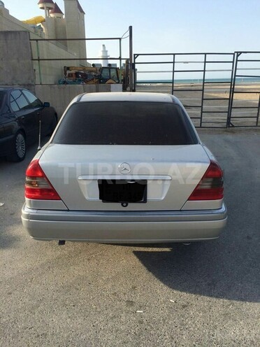 Mercedes C 180 1995, 220,000 km - 1.8 l - Bakı