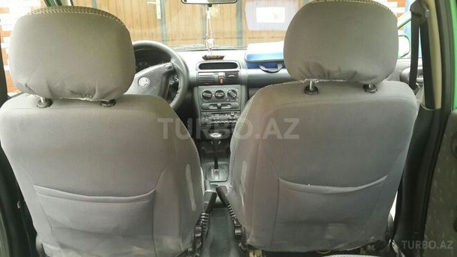 Opel Corsa 1998, 180,000 km - 1.4 l - Bakı