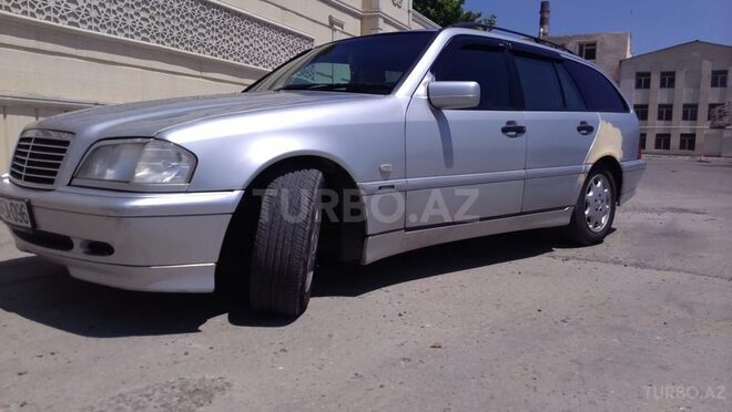 Mercedes C 240 1998, 270,000 km - 2.4 л - Bakı