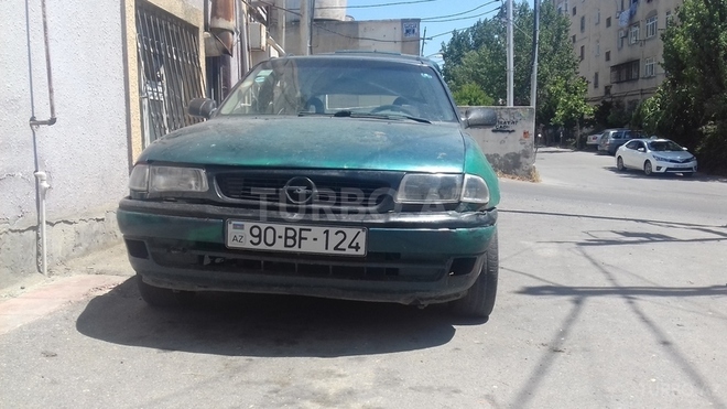 Opel Astra 1997, 254,646 km - 1.6 л - Bakı