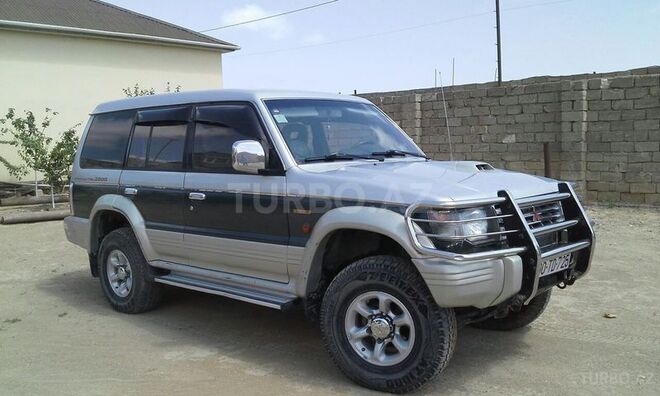 Mitsubishi Pajero 1993, 347,991 km - 3.0 l - Bakı