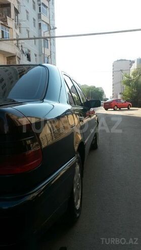 Mercedes C 180 1997, 330,000 km - 1.8 l - Sumqayıt