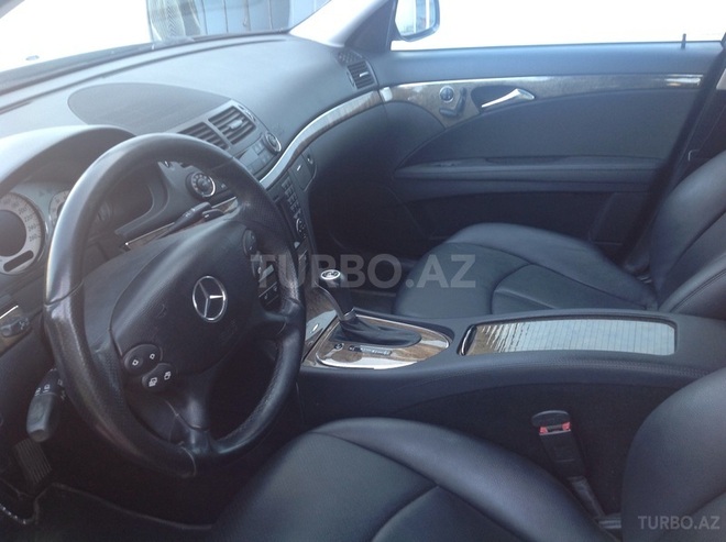 Mercedes E 350 2009, 113,000 km - 3.5 l - Bakı