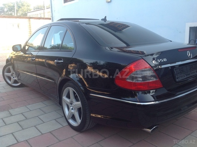 Mercedes E 350 2009, 113,000 km - 3.5 l - Bakı
