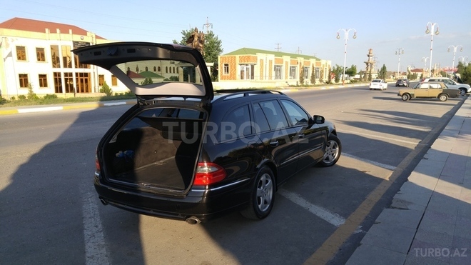 Mercedes E 220 2008, 220,000 km - 2.2 l - Xaçmaz