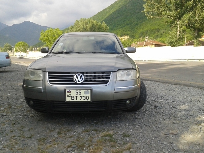 Volkswagen Passat 2001, 128,000 km - 1.8 l - Şəki