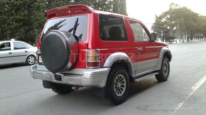 Mitsubishi Pajero 1993, 139,000 km - 2.8 l - Sumqayıt