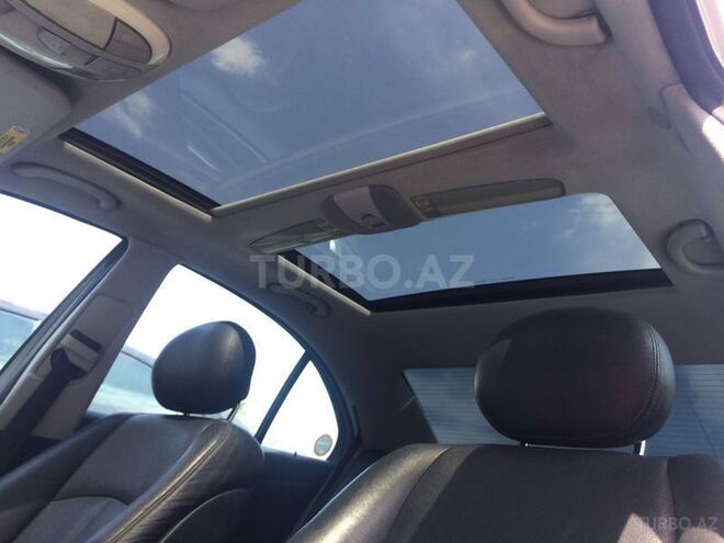 Mercedes E 270 2002, 182,000 km - 2.7 l - Bakı