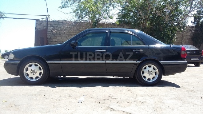 Mercedes C 200 1995, 287,000 km - 2.0 l - Bakı