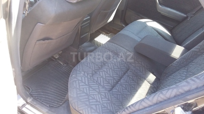 Mercedes C 200 1995, 287,000 km - 2.0 l - Bakı