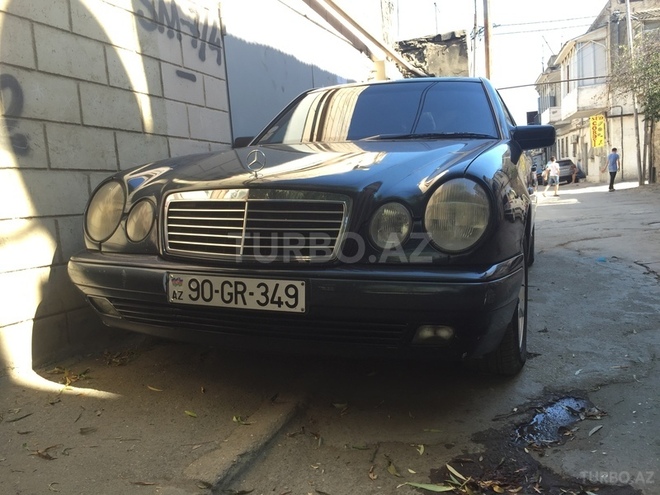 Mercedes E 230 1997, 3,000,000 km - 2.4 l - Bakı