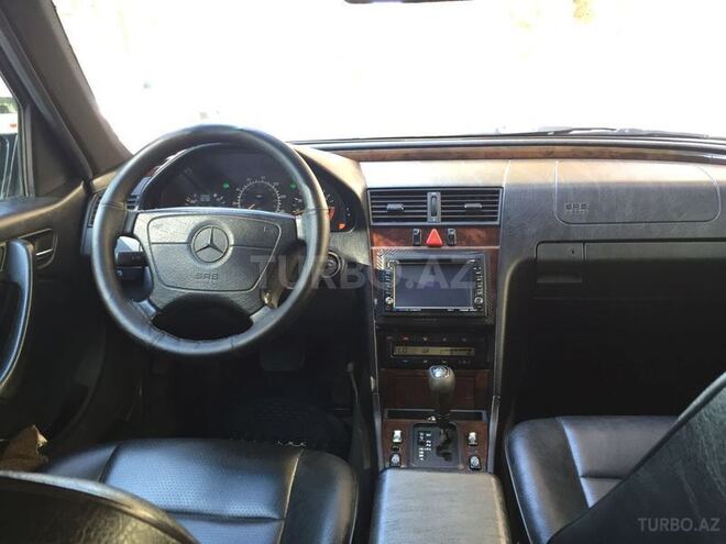 Mercedes C 230 1997, 300,000 km - 2.3 л - Sumqayıt