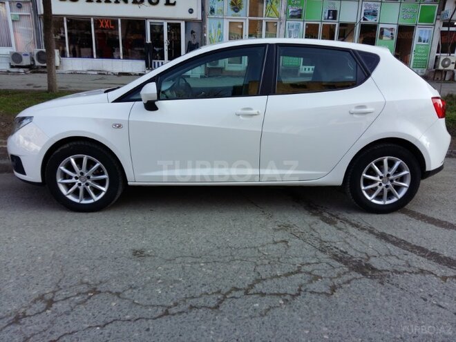 SEAT Ibiza 2011, 109,000 km - 1.6 l - Bakı